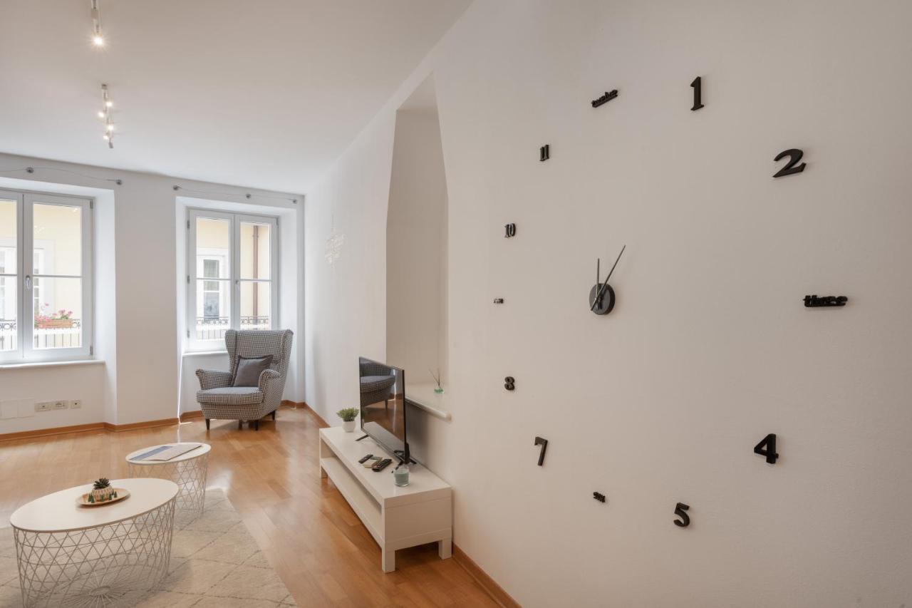 Suite Saba, Stile E Parcheggio In Centro A Trieste Exterior photo